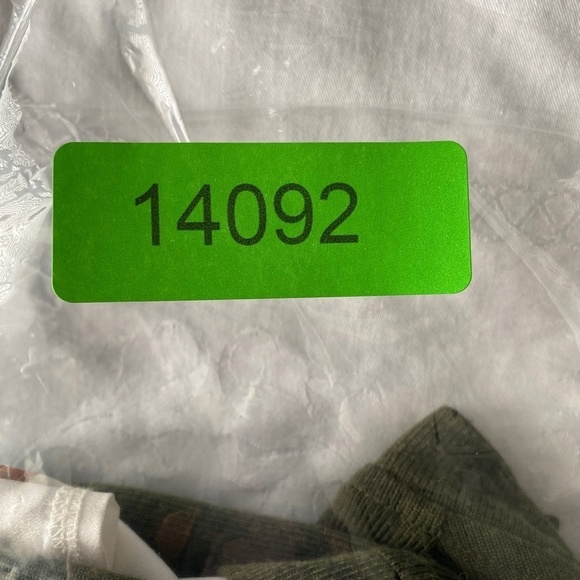 Hide & Seek Women's Faux Layered Olive Green Top Size S/M Fox Print Preppy - Picture 12 of 12